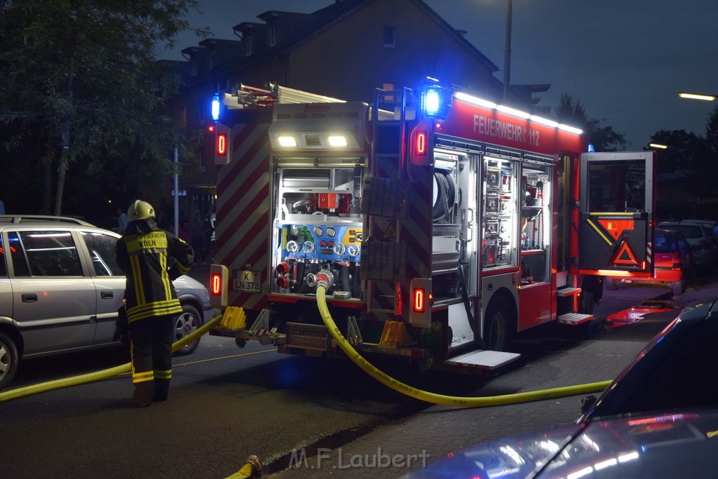 Feuer 2 Y Kellerbrand Koeln Ostheim Ruppinerstr P058.JPG - Miklos Laubert